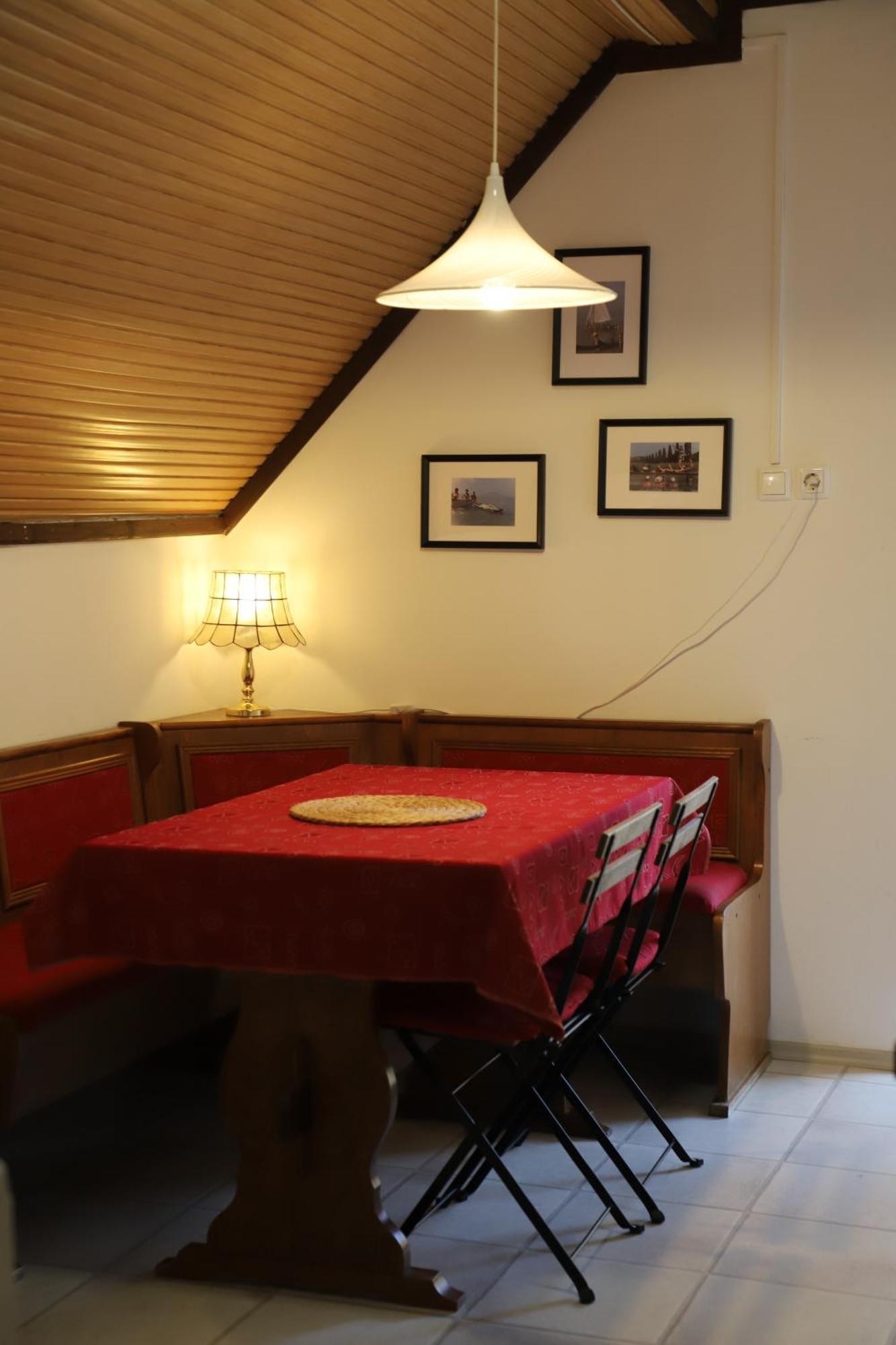 Ferienwohnung Attila Vendeghaz Balatonboglár Exterior foto